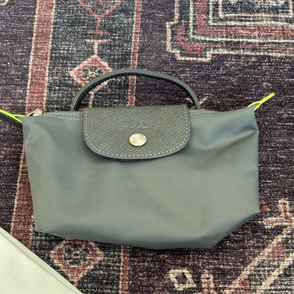 Great Condition Longchamp 
Le Pliage Green Mini Pouch in Graphite